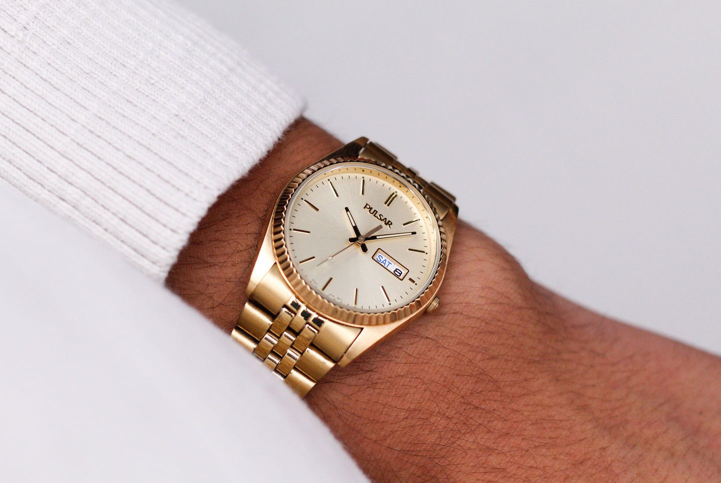 2000s Pulsar 'Baby Day-Date' Gold Toned Men's Wrist-Watch