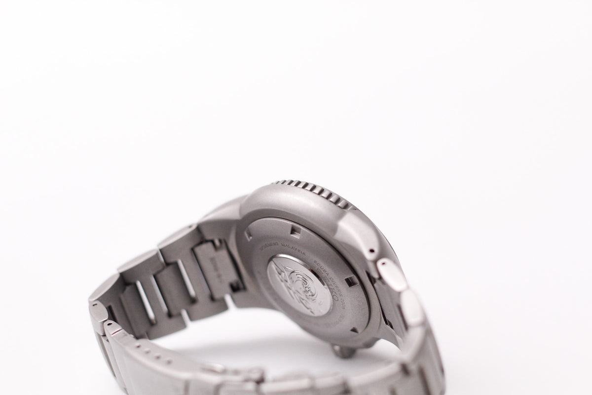 2006 Seiko SKXA61 'Orange Knight' Automatic Men's Wrist-Watch