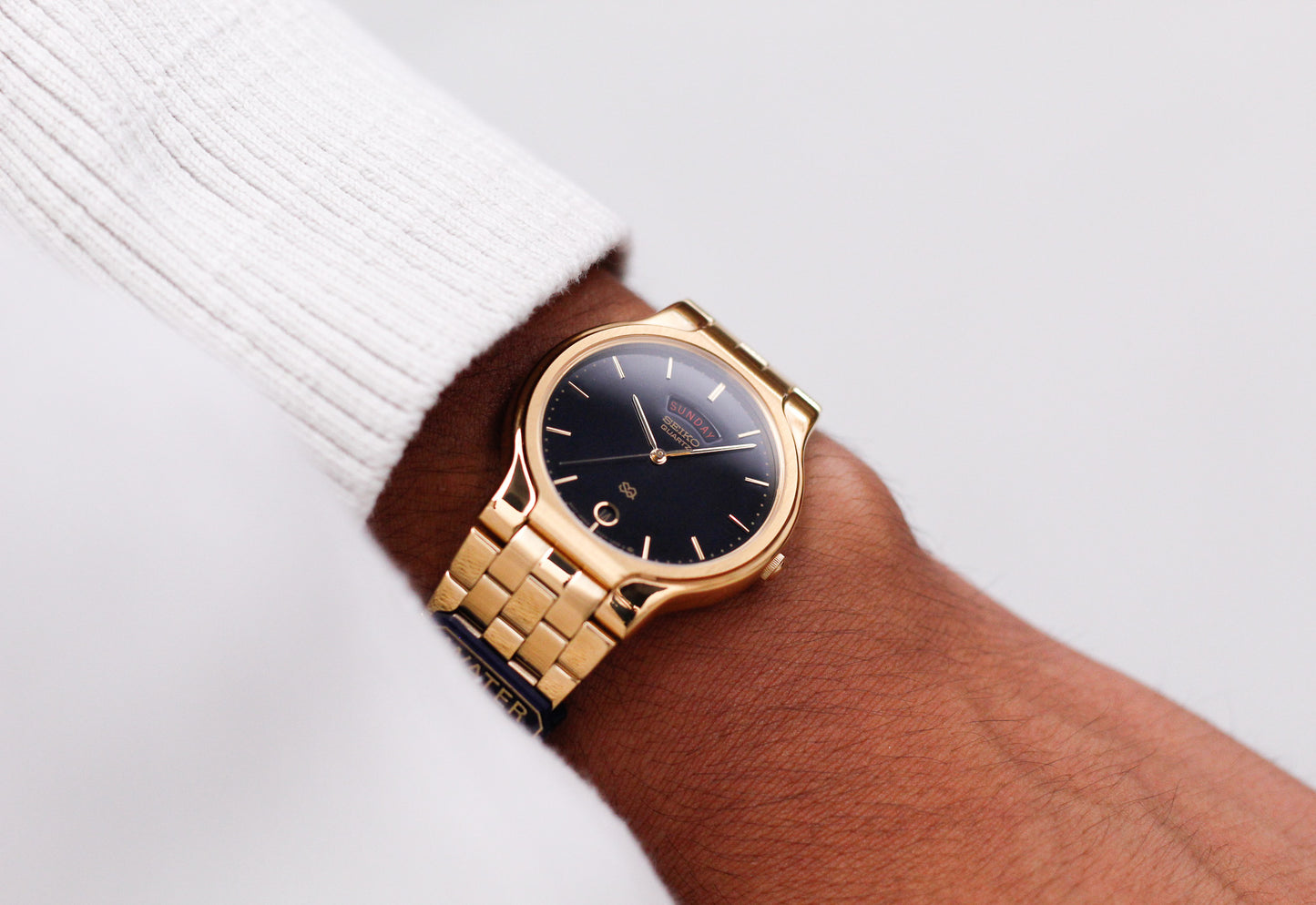 [New Old Stock] 1991 Seiko Quartz SQ Straight Grain Black Dial Men's Wrist-Watch Full-Set