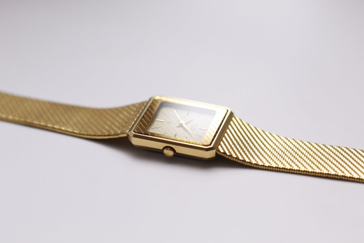 1995 Citizen Quartz Golden Striped Dial Tank Men's Wrist-Watch