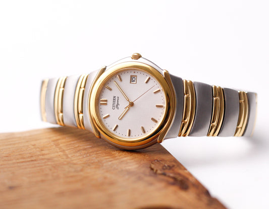 [Mint] 1990s Citizen Quartz Waffle Dial Two Tone Case Men's Wrist-Watch