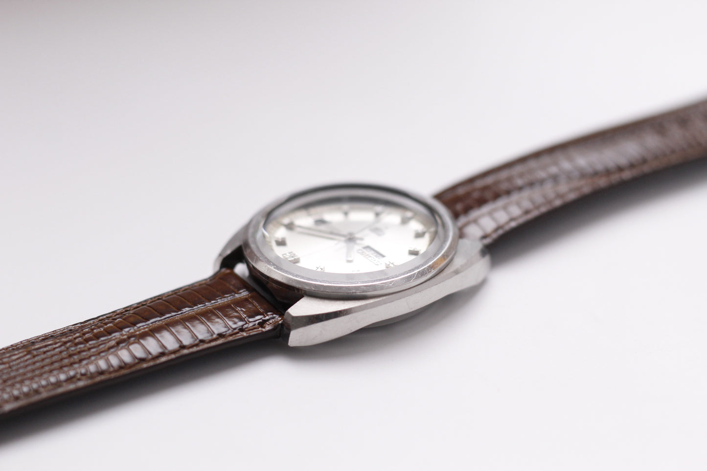 1971 Seiko 5 Silver Sunburst Dial Men's Wrist-Watch