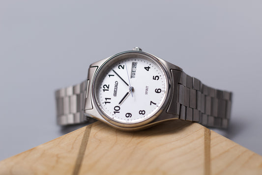 1995 Seiko Spirit Silver Quartz Men's Wrist-Watch