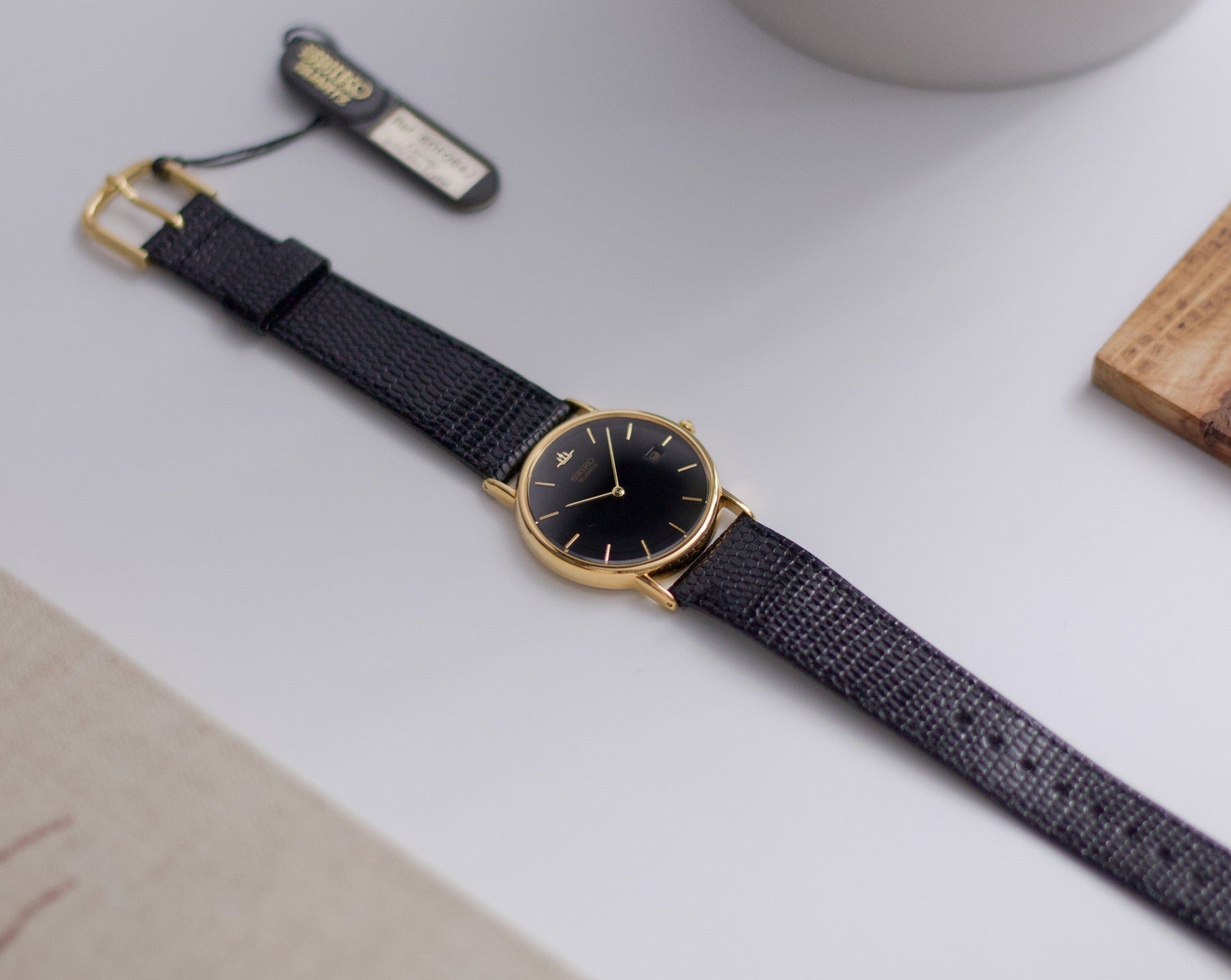 New Old Stock] 1982 Seiko 'Baby Credor' Deep Black Dial Men's