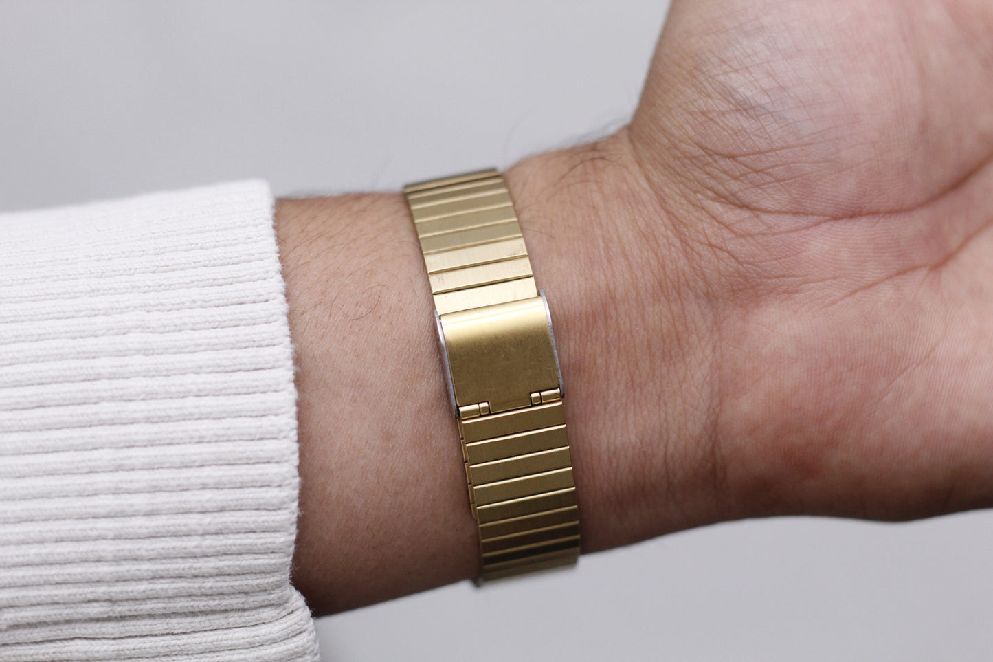 1984 Pulsar Quartz Striped Golden Dial Men's Wrist-Watch