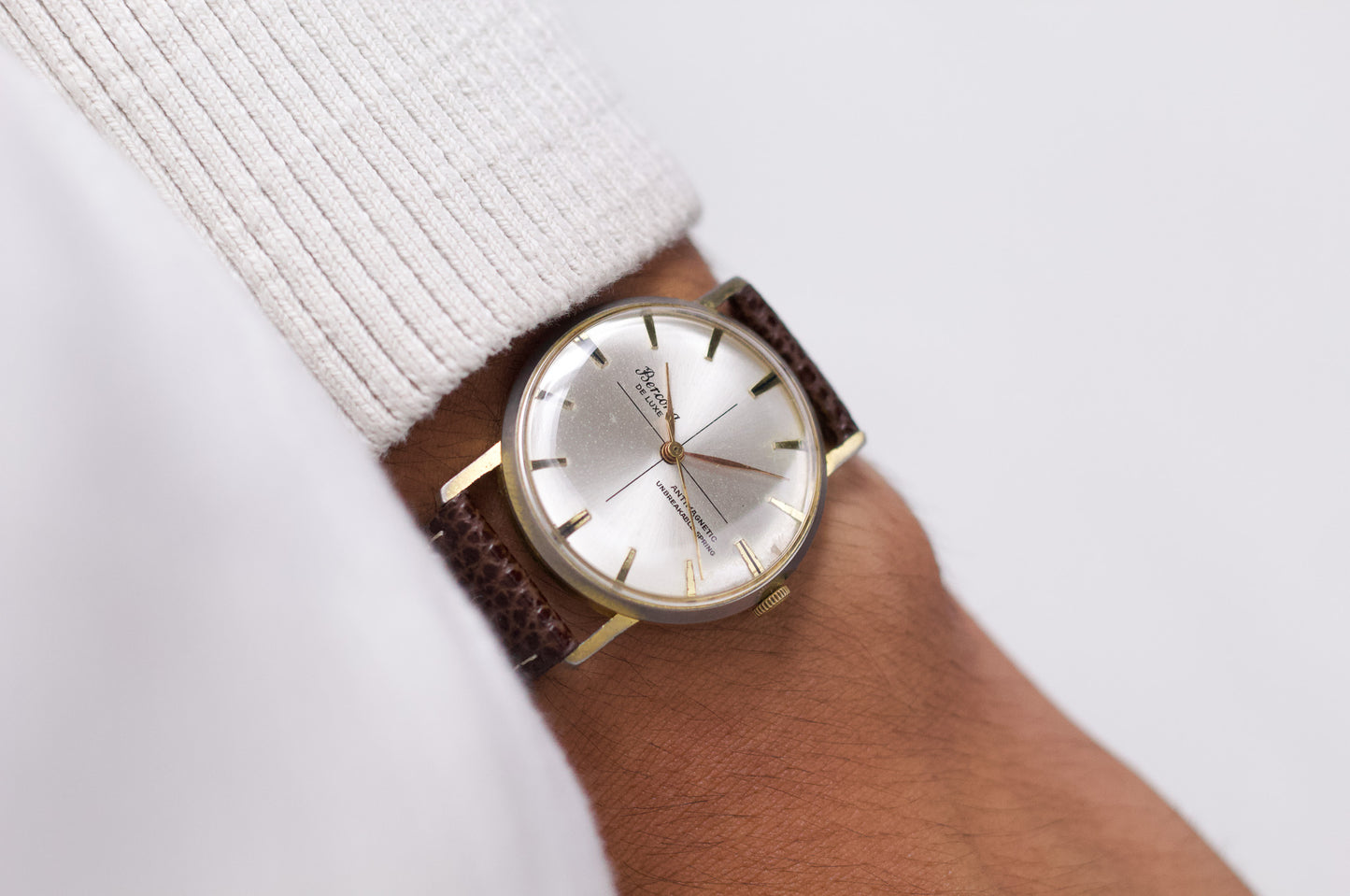 [Serviced] 1960s French Bercona Mechanical Freckled Silver Sunburst Dial Men's Wrist-Watch