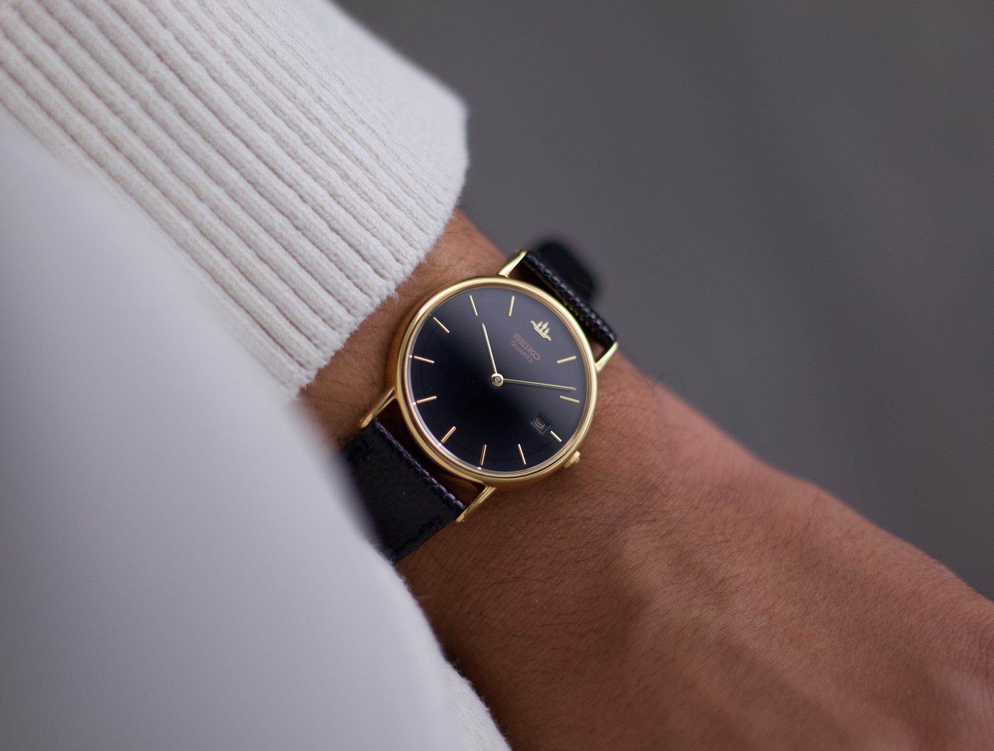New Old Stock] 1982 Seiko 'Baby Credor' Deep Black Dial Men's