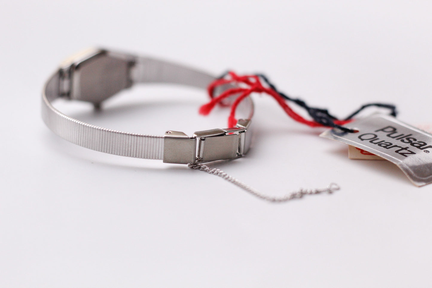 [New Old Stock] 1981 Pulsar Quartz Straight Grain Silver Dial Ladies' Wrist-Watch W/Box & Tag
