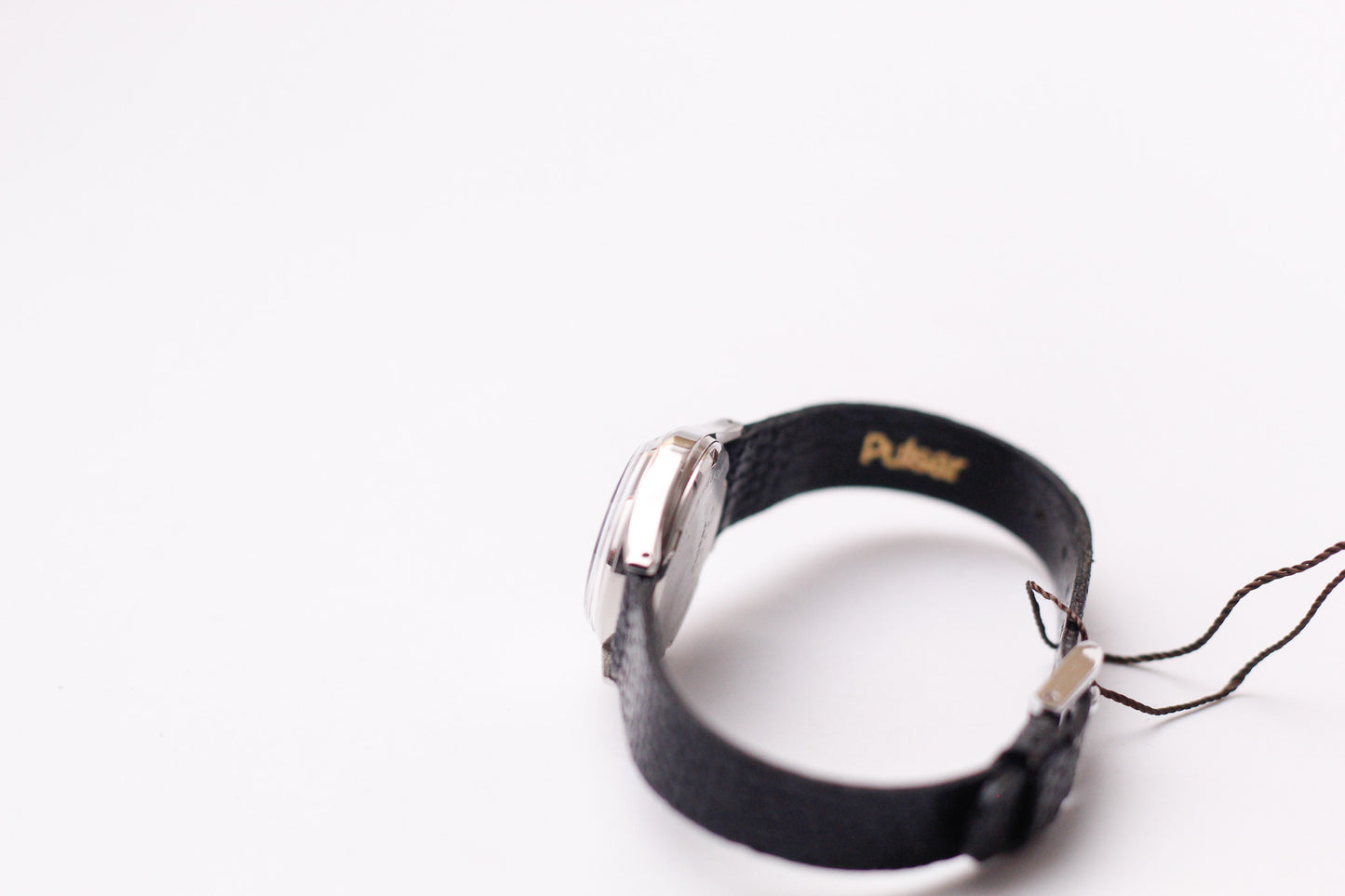 [New Old Stock]. 1986 Pulsar Quartz White Arabic Numeral Dial Ladies' Wrist-Watch W/Box & Tag