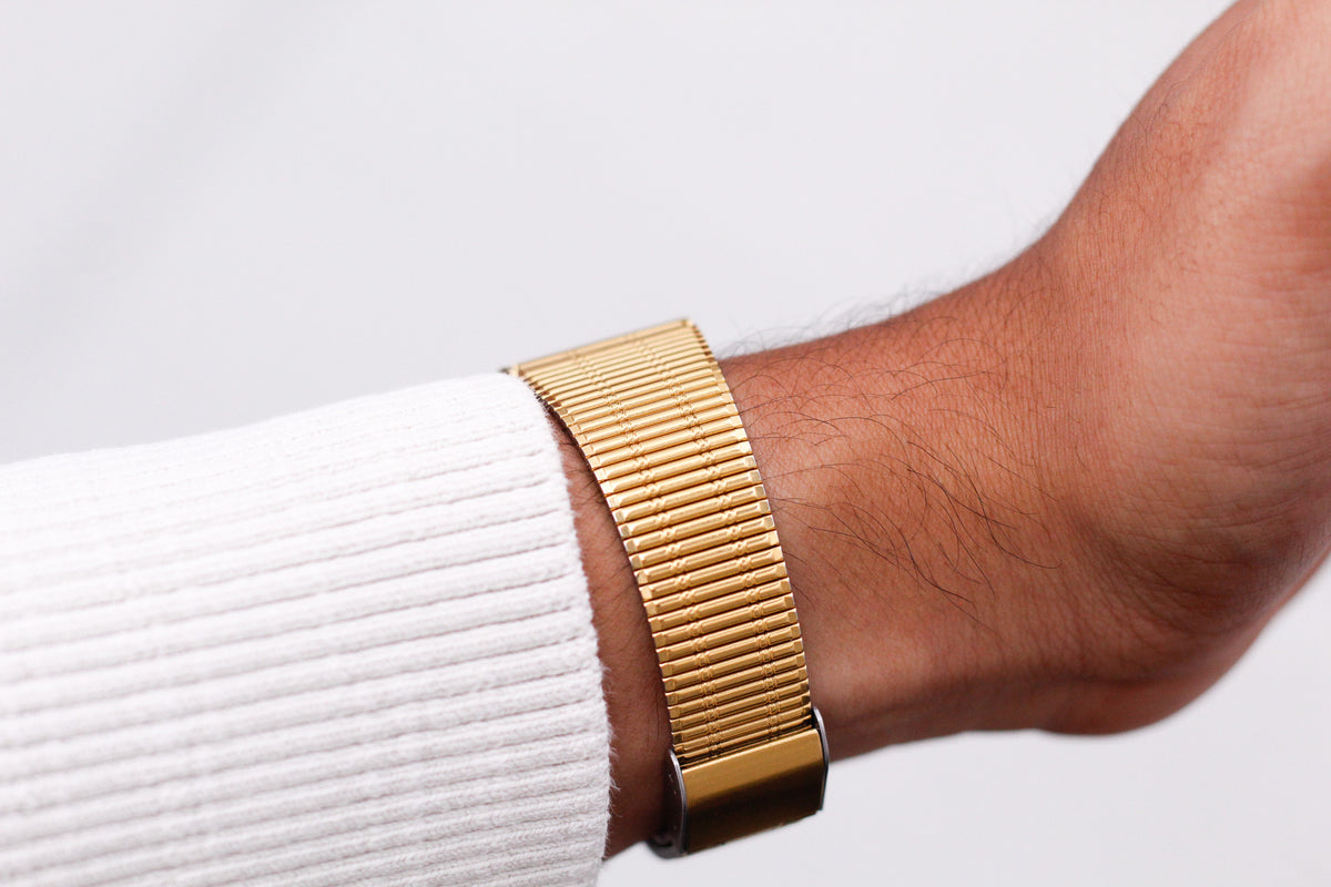 1998 Pulsar Straight Grain Golden Dial Men's Wrist Watch