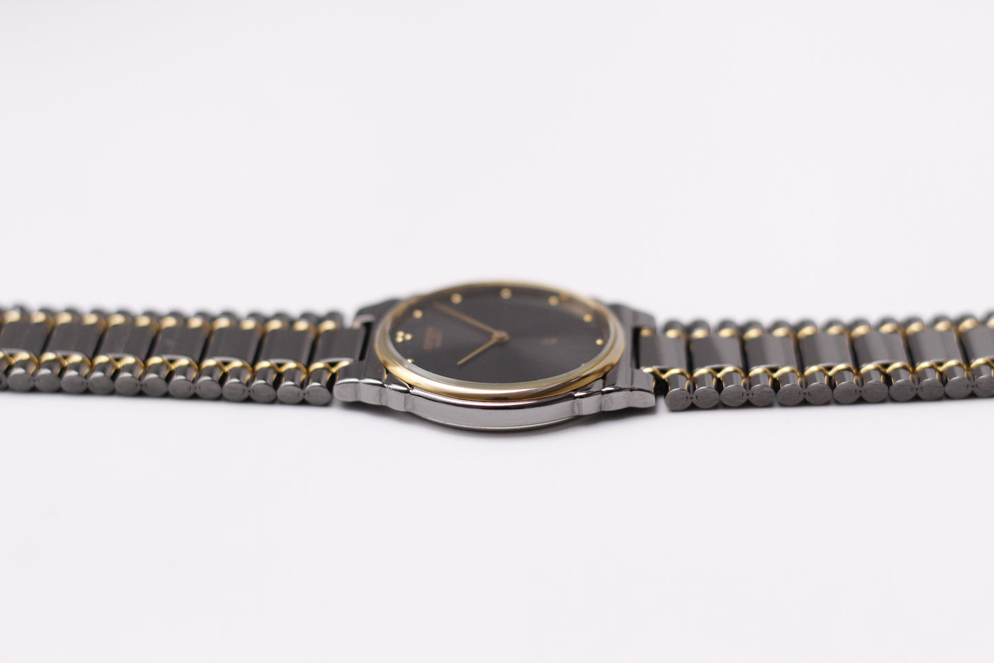 1997 Citizen Quartz Charcoal Sunburst Dial Two Tone Men's Wrist-Watch