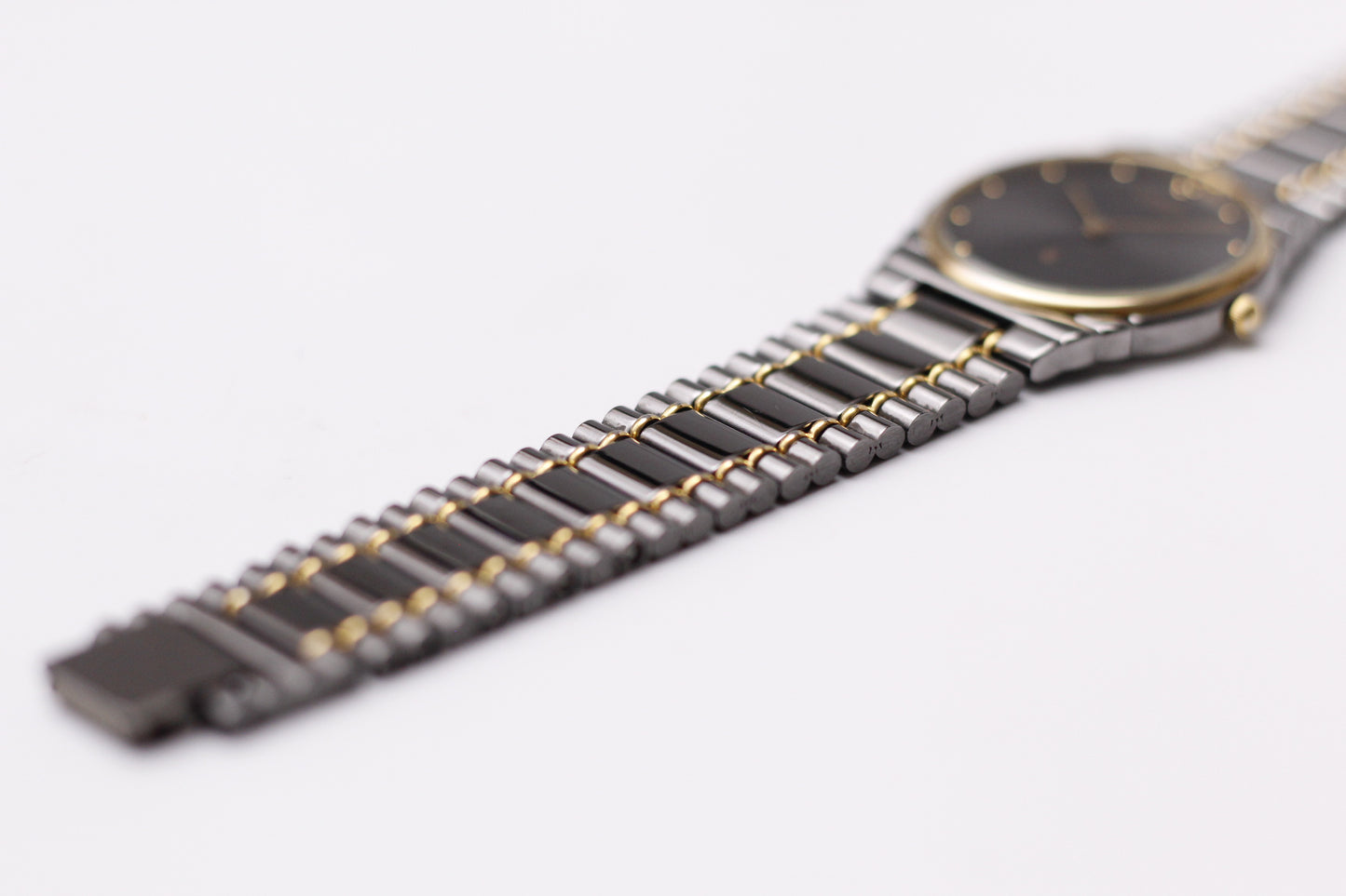 1997 Citizen Quartz Charcoal Sunburst Dial Two Tone Men's Wrist-Watch