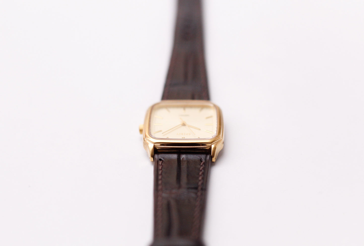 1986 Seiko Spirit Golden Washi Dial Tank Men's Wrist-Watch
