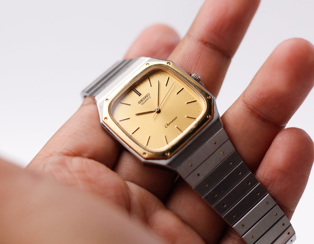 1985 Seiko Chronos 'Baby Santos' Textured Golden Dial Men's Wrist-Watch