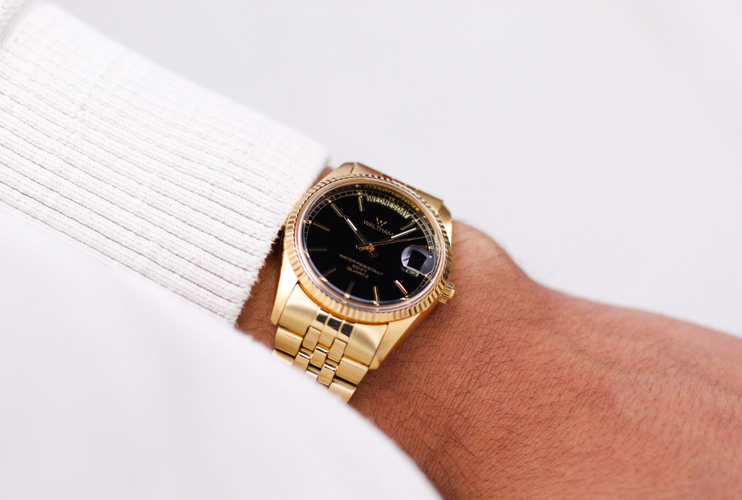 [New Old Stock] 1990s Waltham 'Presidential' Gold Toned Men's Wrist-Watch W/Box