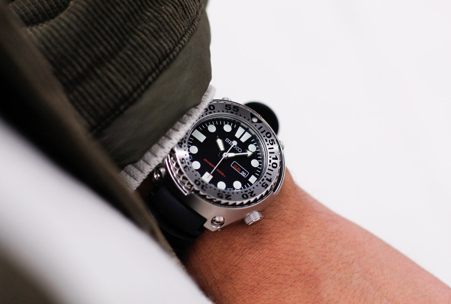 [Near Mint] 2006 Seiko Quartz 'Sawtooth' Matte Black Dial Men's Wrist-Watch