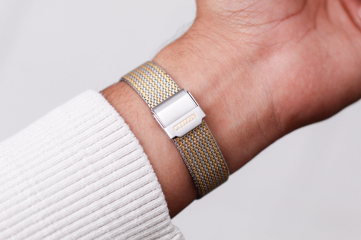 [Near Mint] 1982 Citizen CQ Quartz Gemstone Silver Straight Grain Dial Braided Two Tone Case Men's Wrist-Watch W/Box