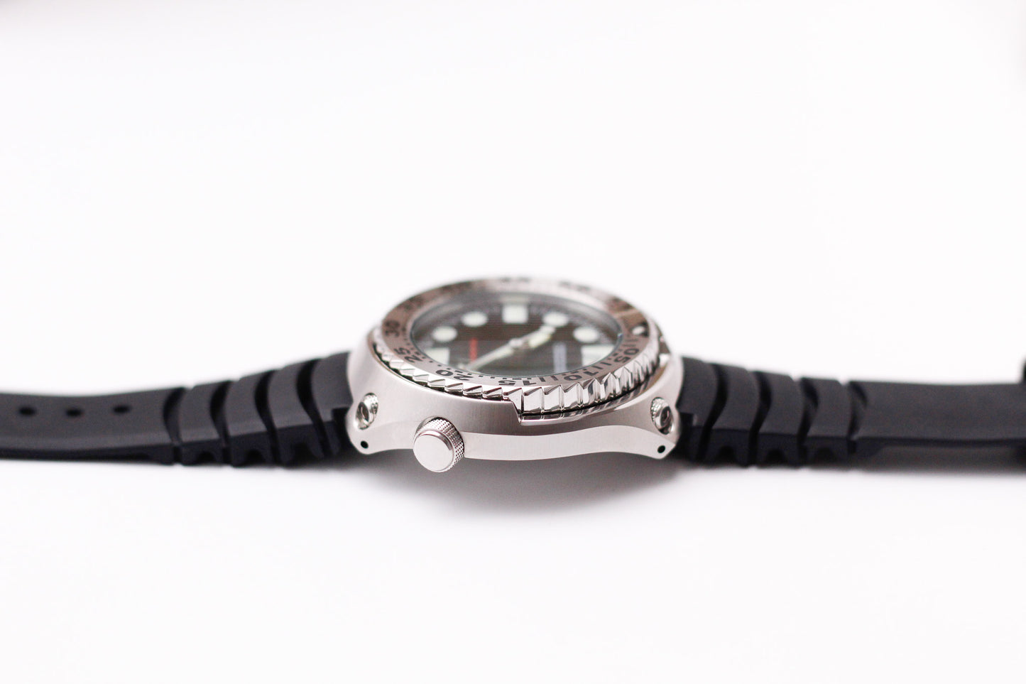 [Near Mint] 2006 Seiko Quartz 'Sawtooth' Matte Black Dial Men's Wrist-Watch