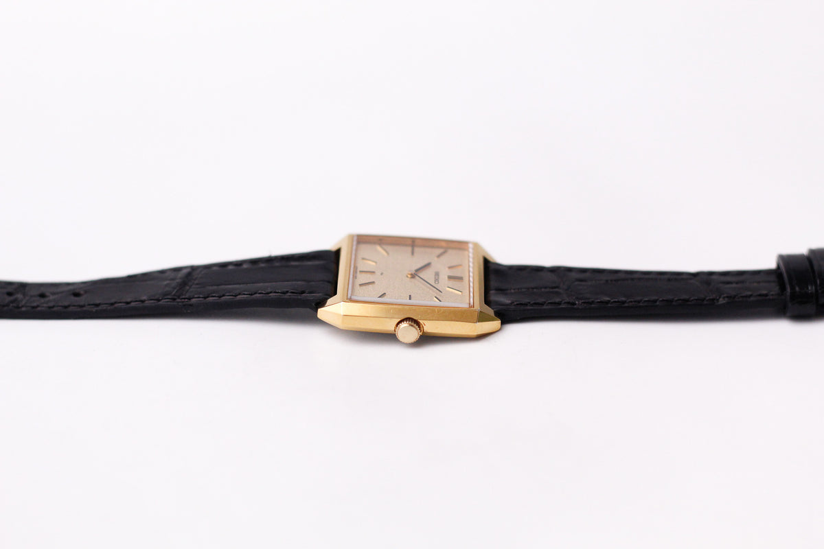 1976 Seiko Mechanical Golden Washi Dial Men's Wrist-Watch