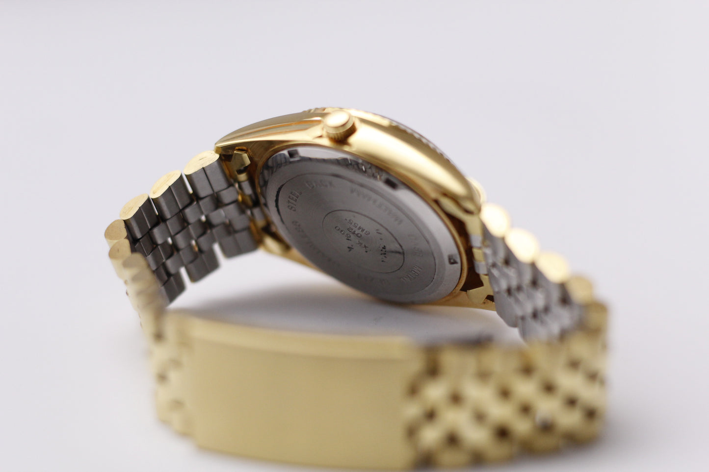 [New Old Stock] 1990s Waltham 'Presidential' Gold Toned Men's Wrist-Watch W/Box