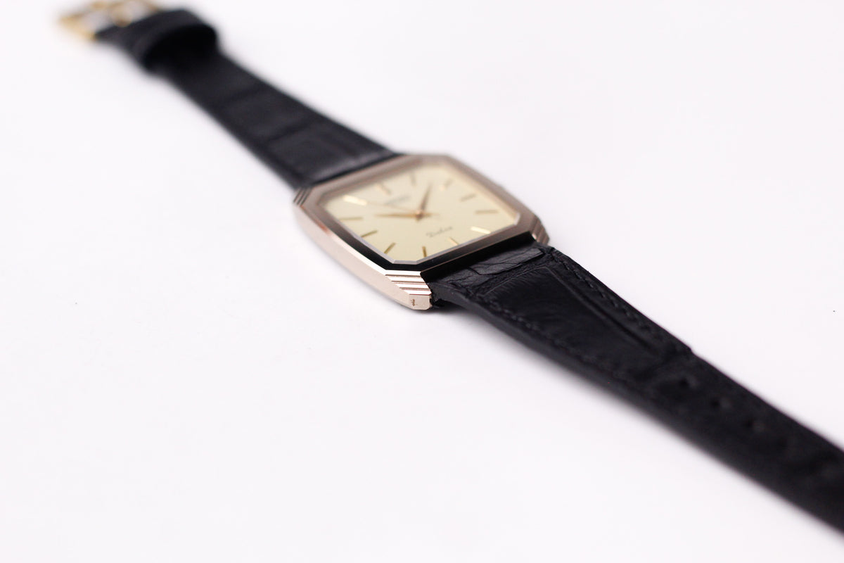 1982 Seiko Dolce Light Golden Dial Tungsten Case Men's Wrist-Watch