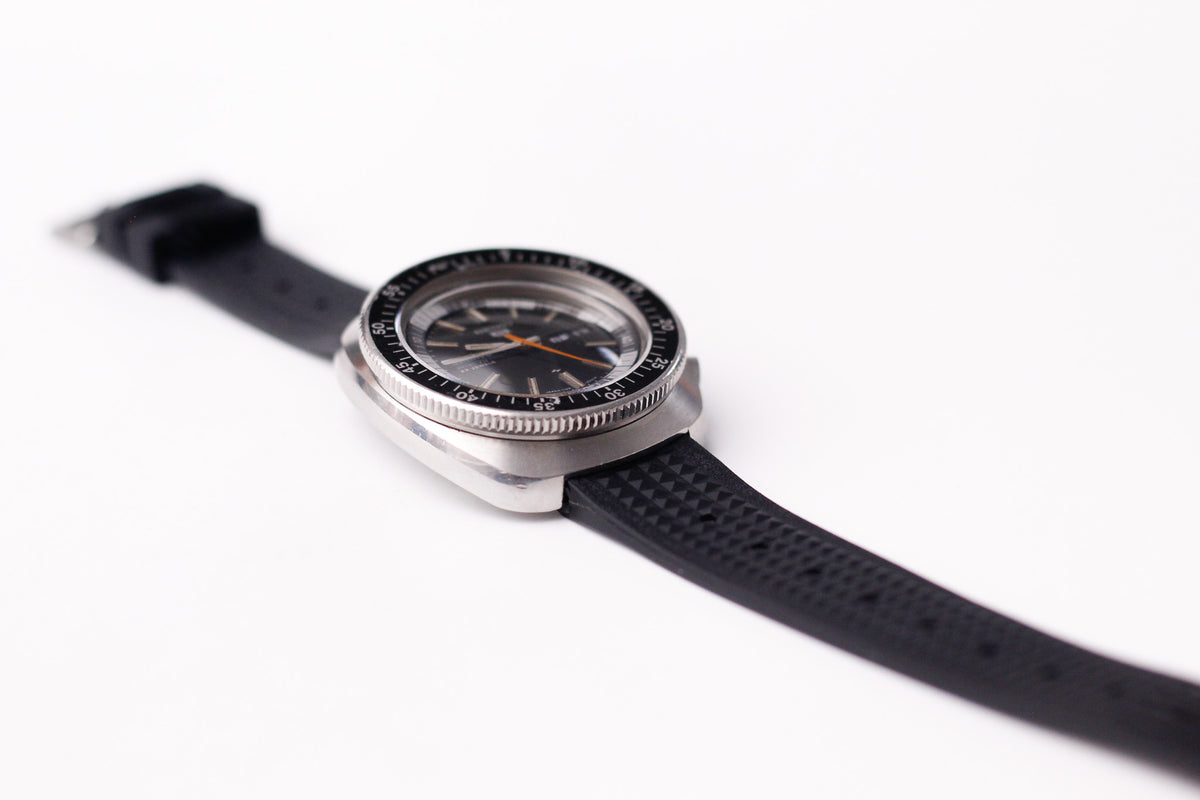[Serviced] 1969 Seiko 5 'Double Hurricane' Matte Black Dial Men's Wrist-Watch