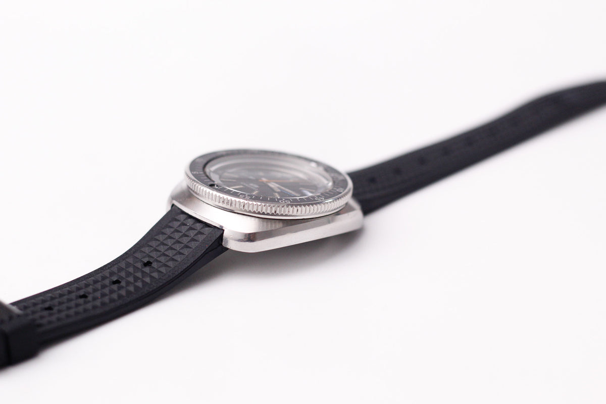 [Serviced] 1969 Seiko 5 'Double Hurricane' Matte Black Dial Men's Wrist-Watch