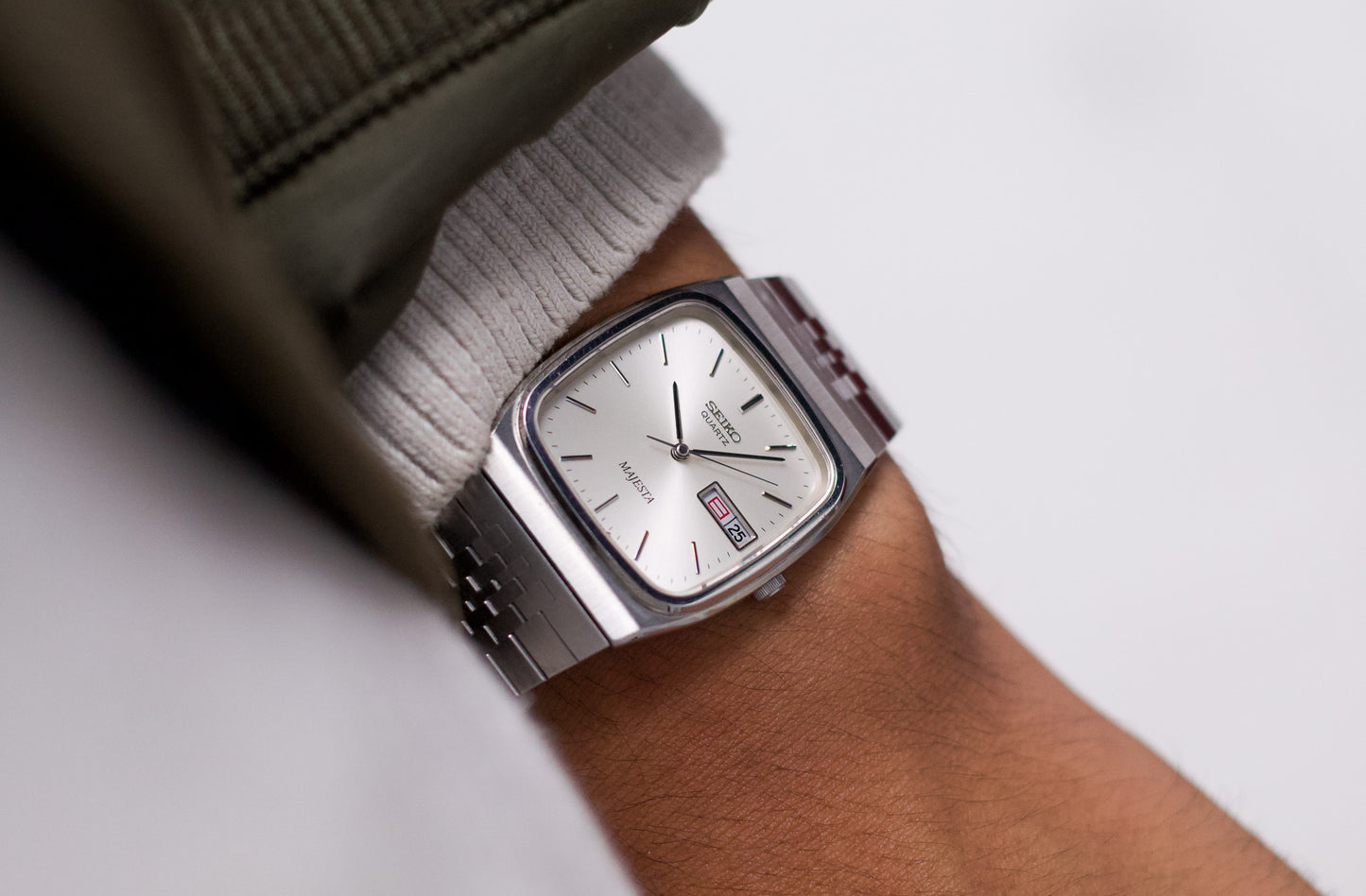 1983 Seiko Majesta Silver Sunburst Dial Men's Wrist-Watch W/Box