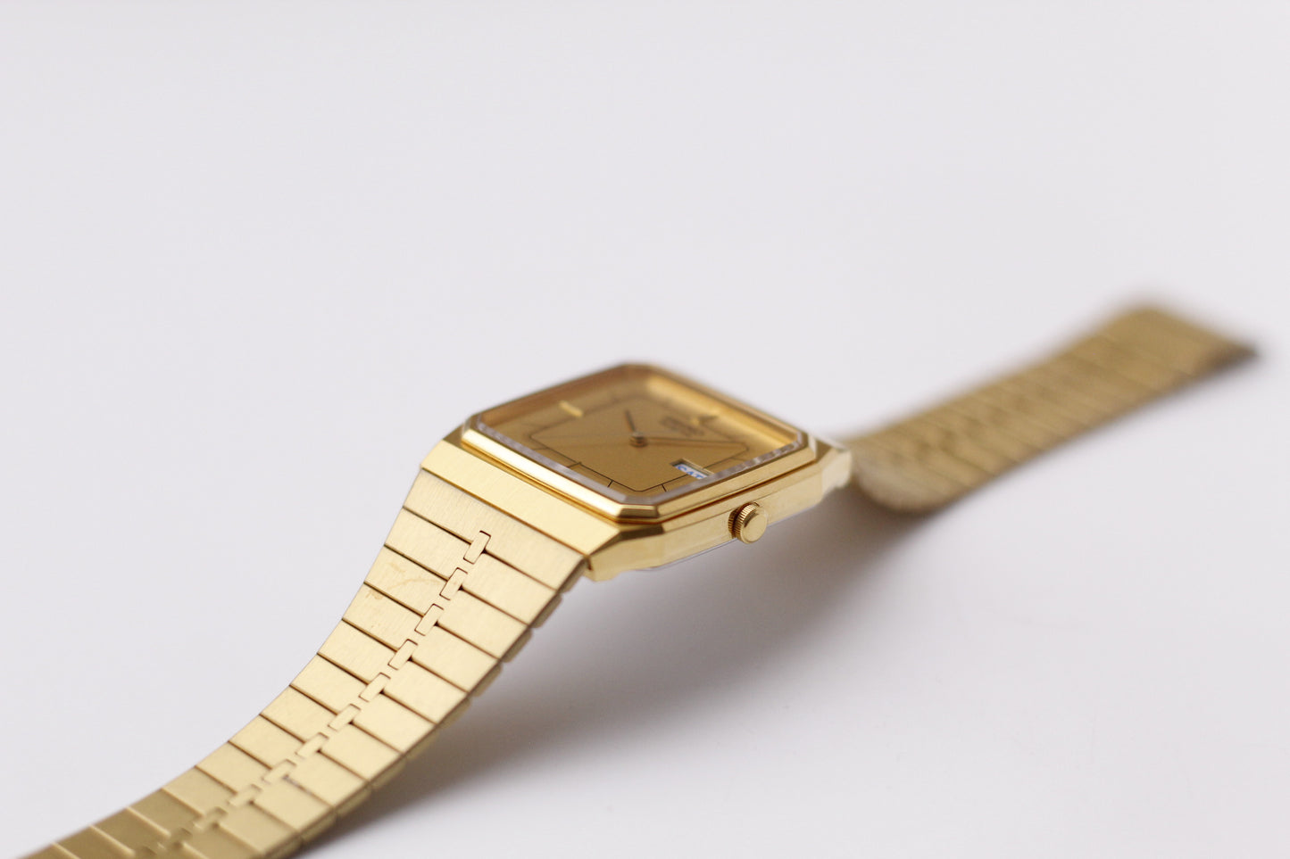 [Near Mint] 1992 Seiko Quartz Golden TV Dial Men's Wrist-Watch