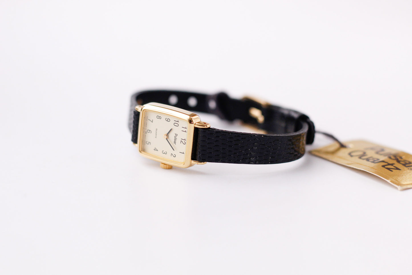 [New Old Stock] 1986 Pulsar Quartz Light Golden Dial Ladies' Wrist-Watch W/Box & Tag