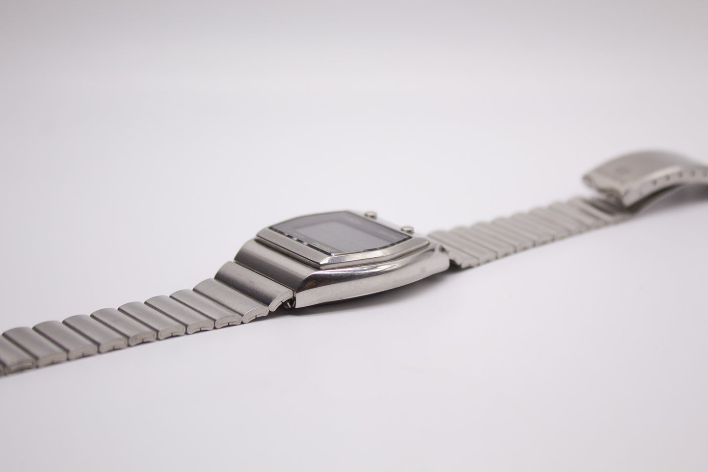 1977 JDM Seiko Quartz LC Alarm Men's Wrist-Watch W/Box & Papers