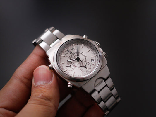 1996 Seiko Quartz Gray Sunburst Dial Chronograph-Alarm Men's Wrist-Watch