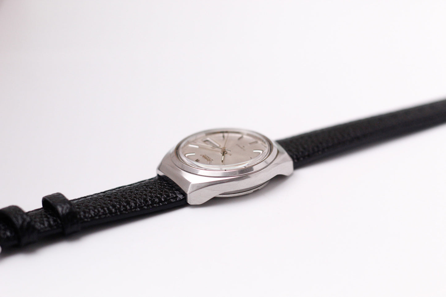 [Serviced] 1977 Seiko Automatic Straight Grain Silver Dial Men's Wrist-Watch