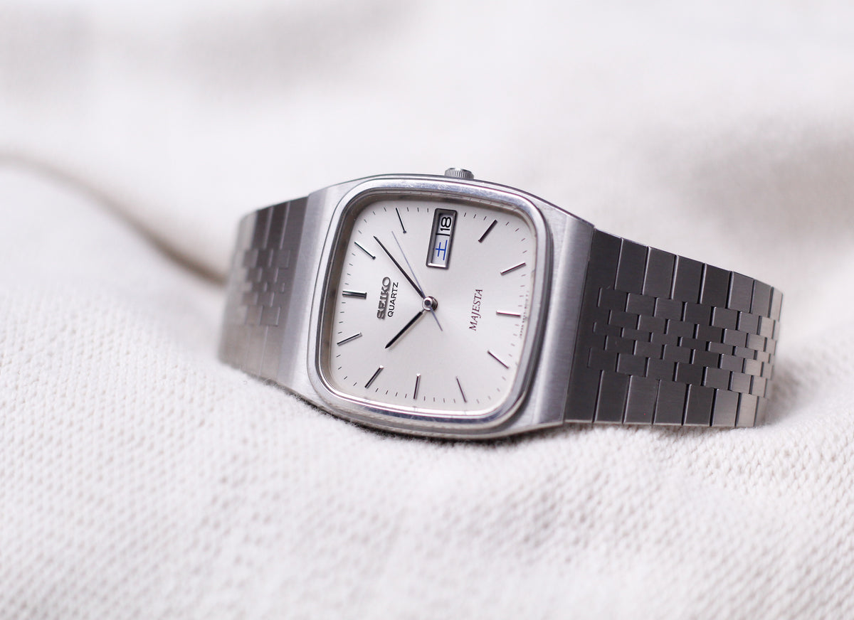 1989 Seiko Majesta Quartz Silver Sunburst Dial Men's Wrist-Watch