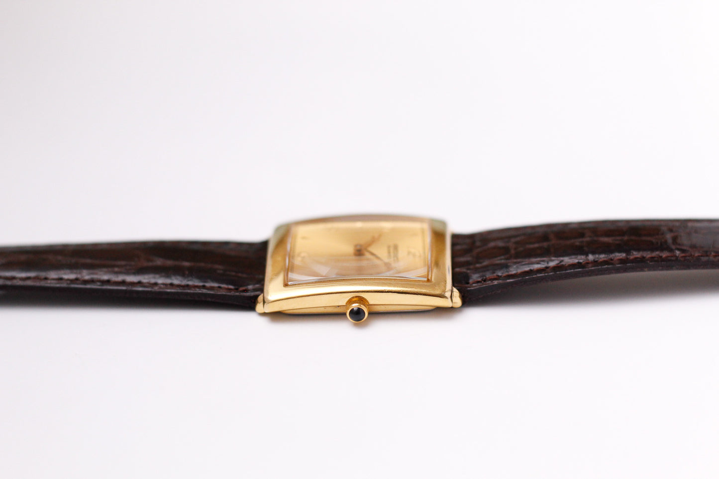 2003 Seiko Quartz Golden Sunburst Dial Tank Men's Wrist-Watch
