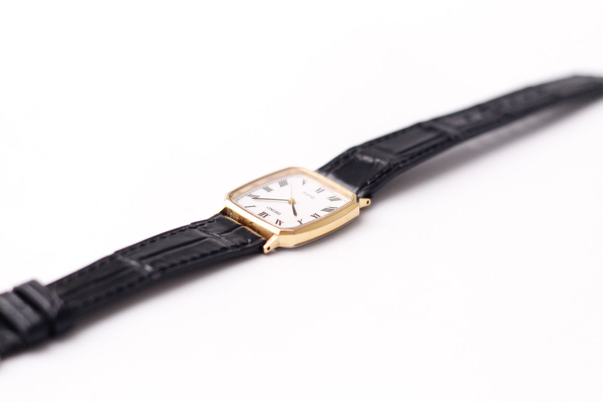 1989 Seiko Quartz Dolce Stark White Roman Dial Men's Wrist-Watch