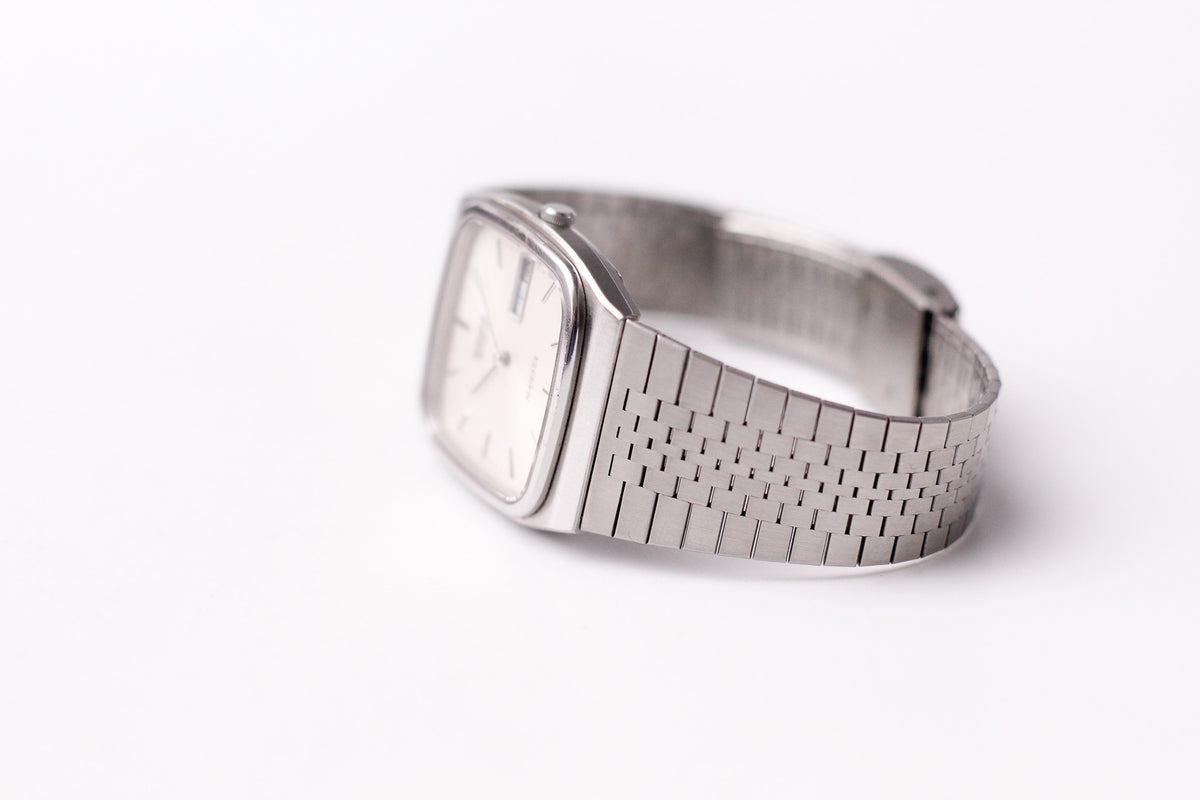 1989 Seiko Majesta Quartz Silver Sunburst Dial Men's Wrist-Watch
