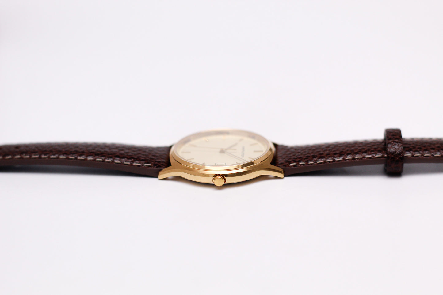 [Serviced] 1980s Hamilton Quartz Light Golden Dial Men's Wrist-Watch