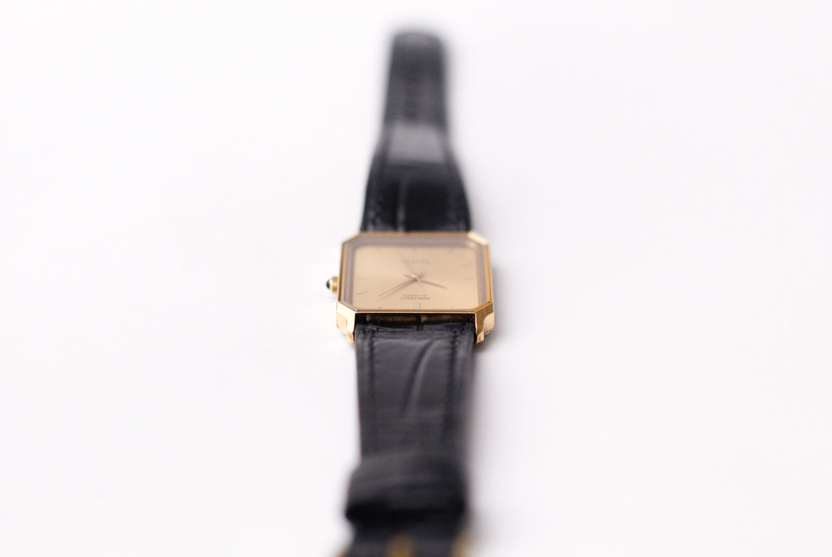 1986 Seiko Dolce Quartz Radiant Golden Sunburst Dial Men's Wrist-Watch