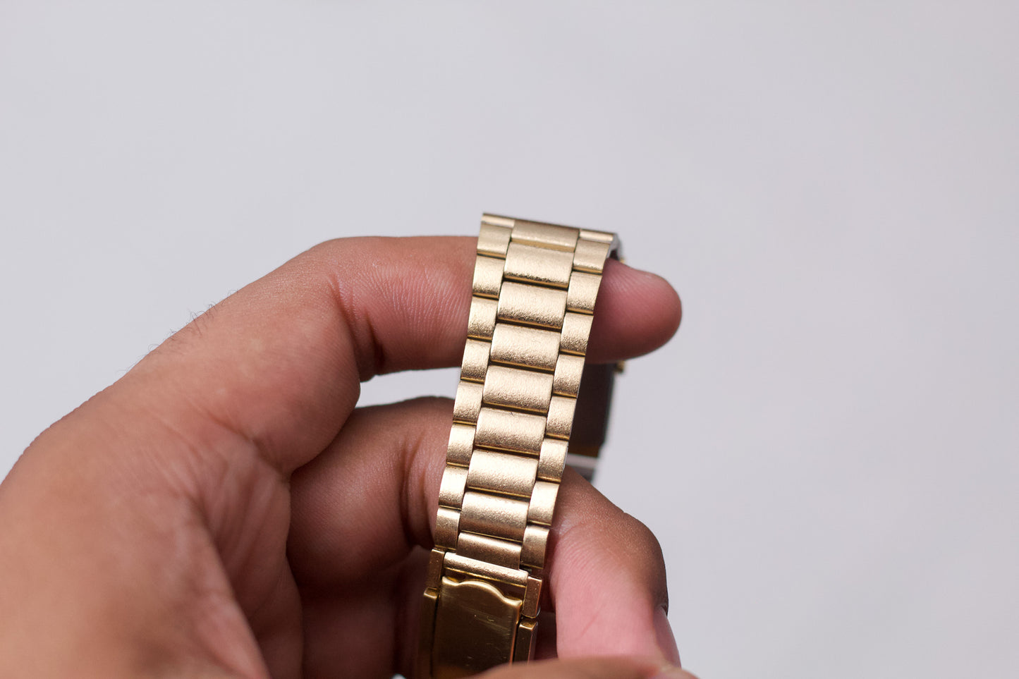 1996 Pulsar Quartz Frosted Golden Dial Men's Wrist-Watch W/Box