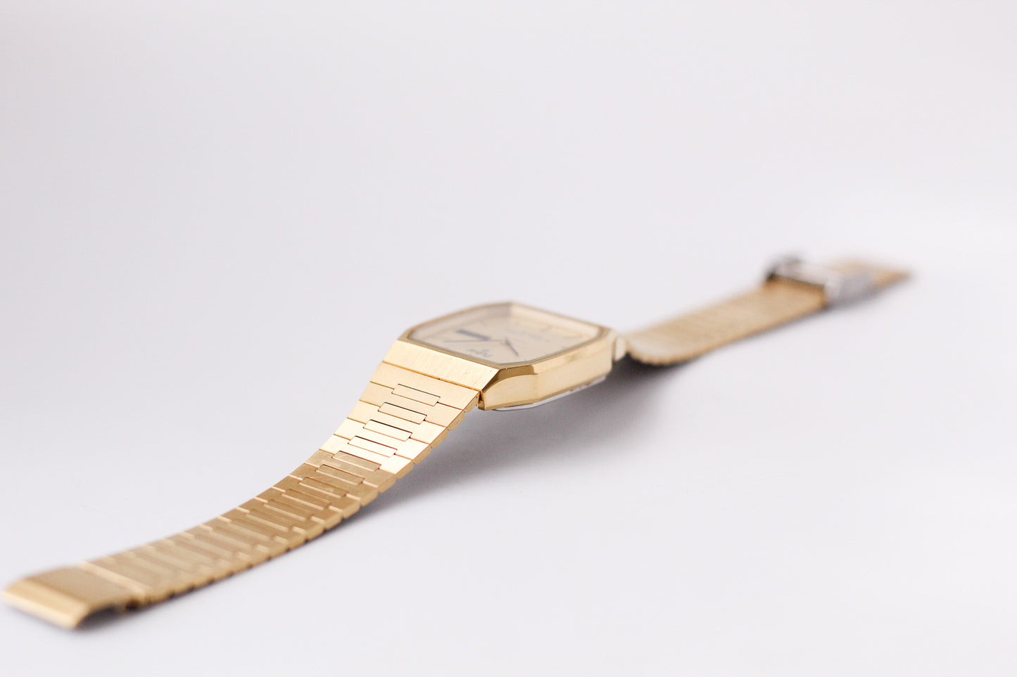 1986 Pulsar Ana-Digi Straight Grain Golden Dial Men's Wrist-Watch W/Box