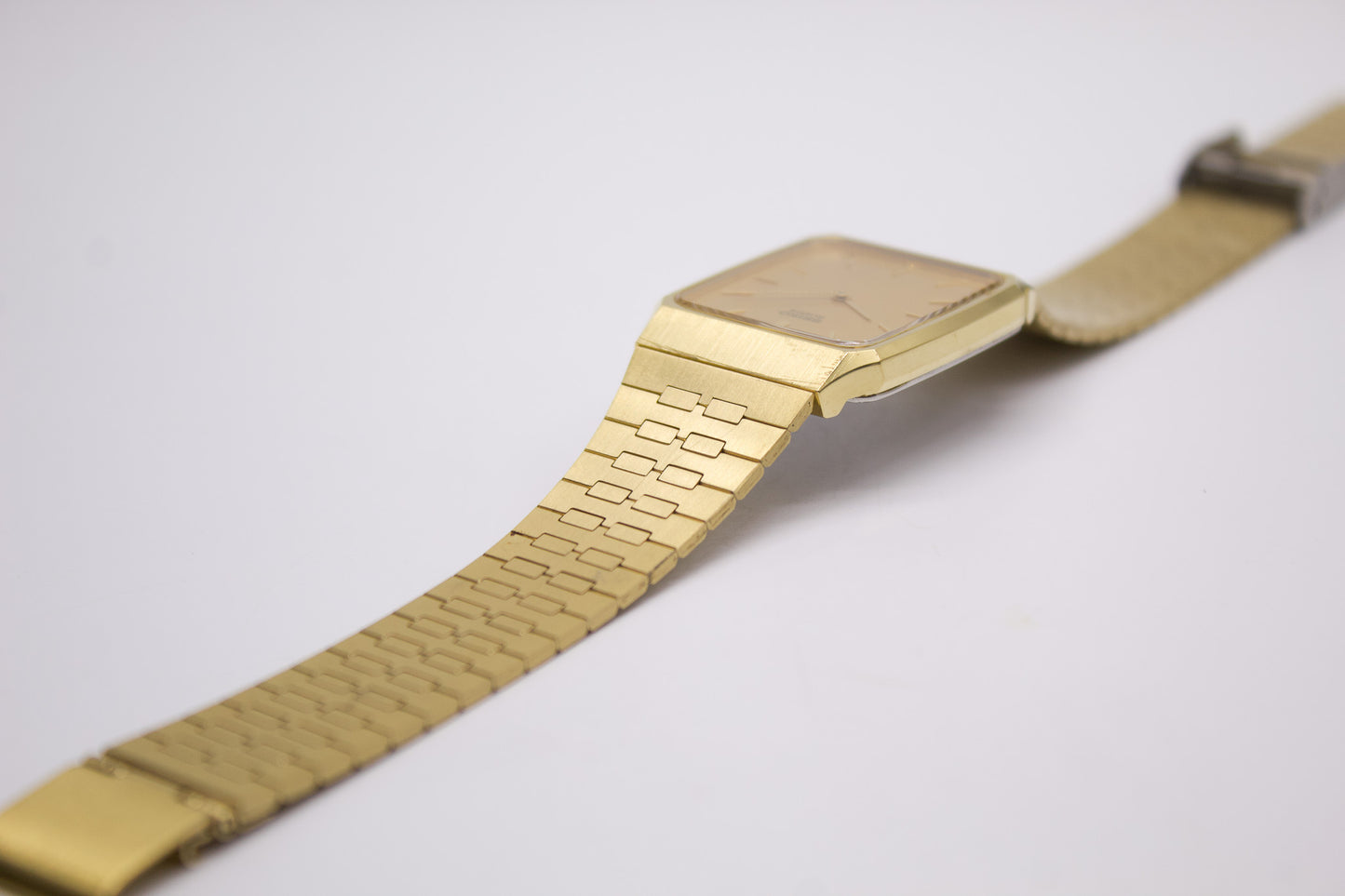 1987 Seiko 'Tank' Gold Toned Men's Wrist-Watch