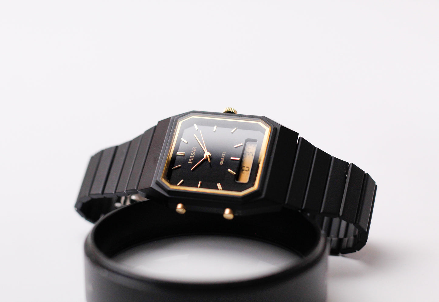 1998 Pulsar Quartz Ana-Digi Two Tone Black Case Men's Wrist-Watch