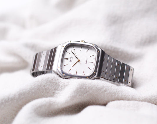 1984 Seiko Chronos 'Baby Santos' Textured White Dial Men's Wrist-Watch