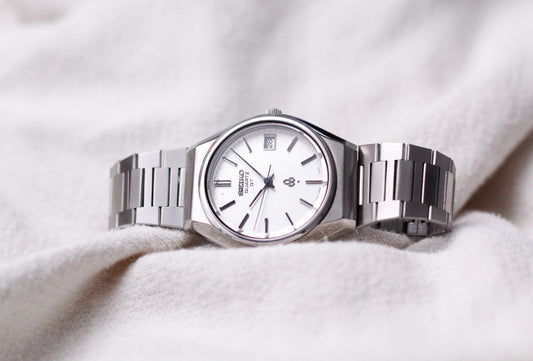 1974 Seiko Quartz QT Straight Grain Silver Dial Men's Wrist-Watch
