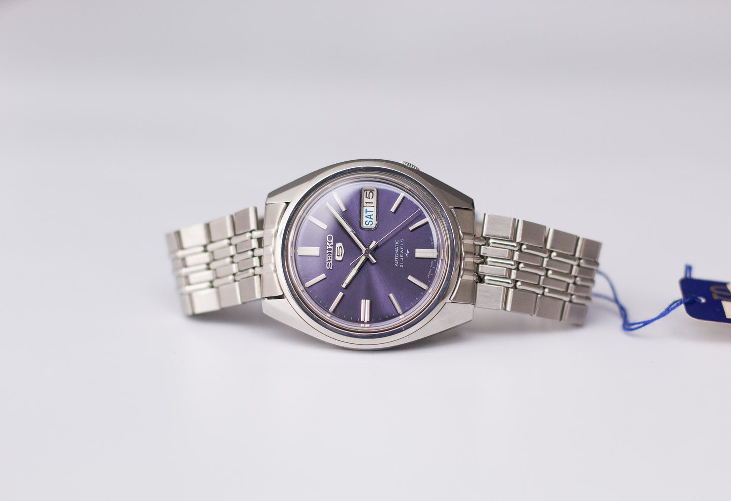 [New Old Stock] 1977 Seiko 5 Lavender Dial 'Baby King Seiko' Men's Wrist-Watch