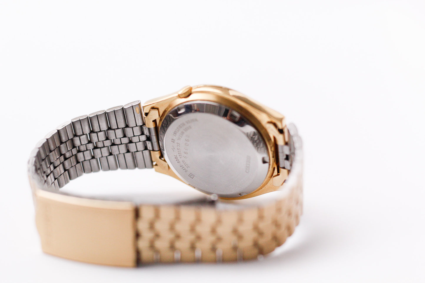 1988 Seiko 5 Automatic Golden Sunburst Dial Men's Wrist-Watch