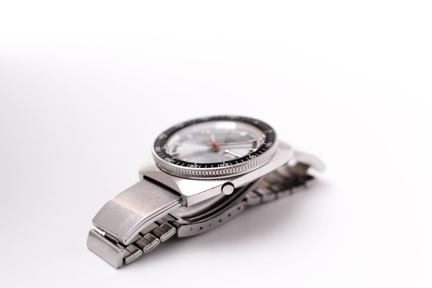 1968 Seiko 5 Sports Metallic Blue Sunburst Dial Men's Wrist-Watch