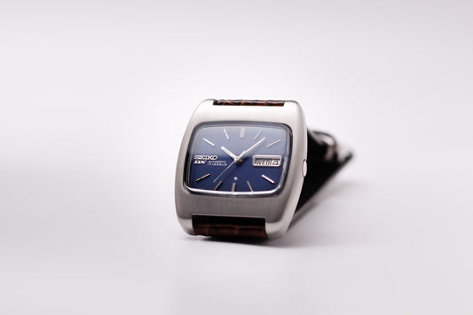 [Serviced] 1971 Seiko Deluxe Automatic Mid-Night Blue Dial Men's Wrist-Watch