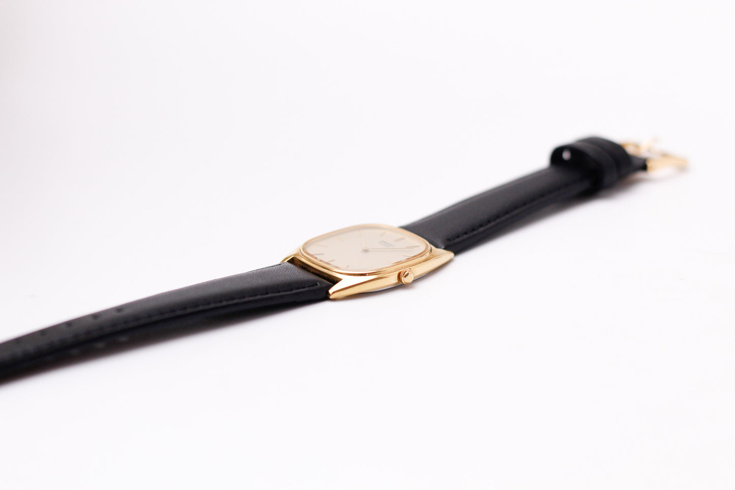 1984 Seiko Quartz Straight Grain Golden Dial Men's Wrist Watch